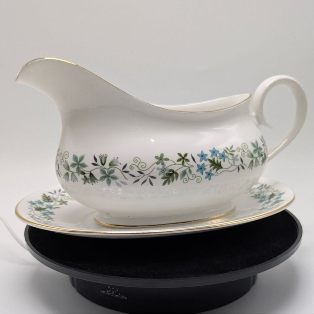 Richmond Bone China Gravy Boat Plate Set Gold Trim Floral Elegant Tableware